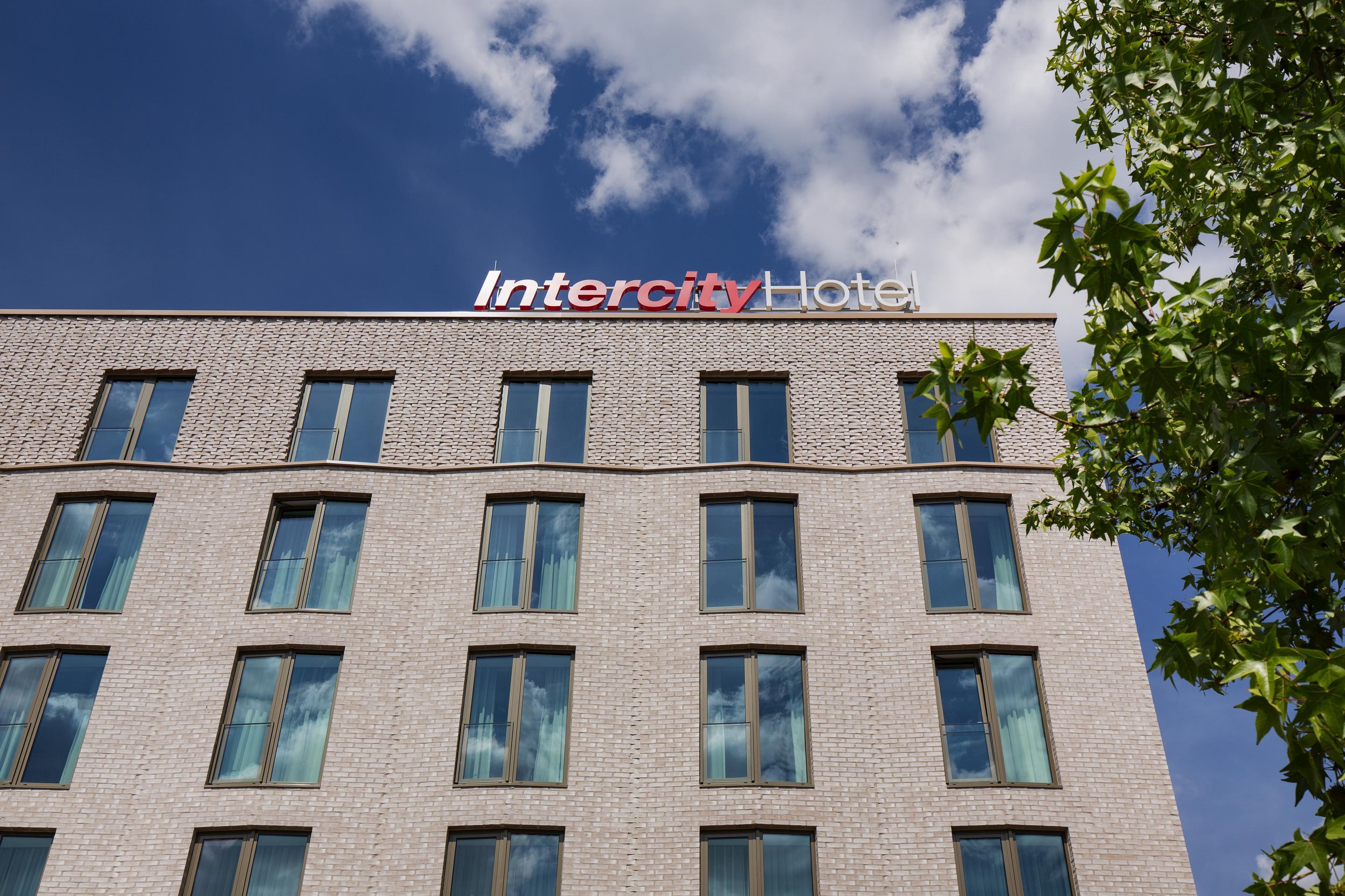 Intercityhotel Саарбрюкен Екстер'єр фото