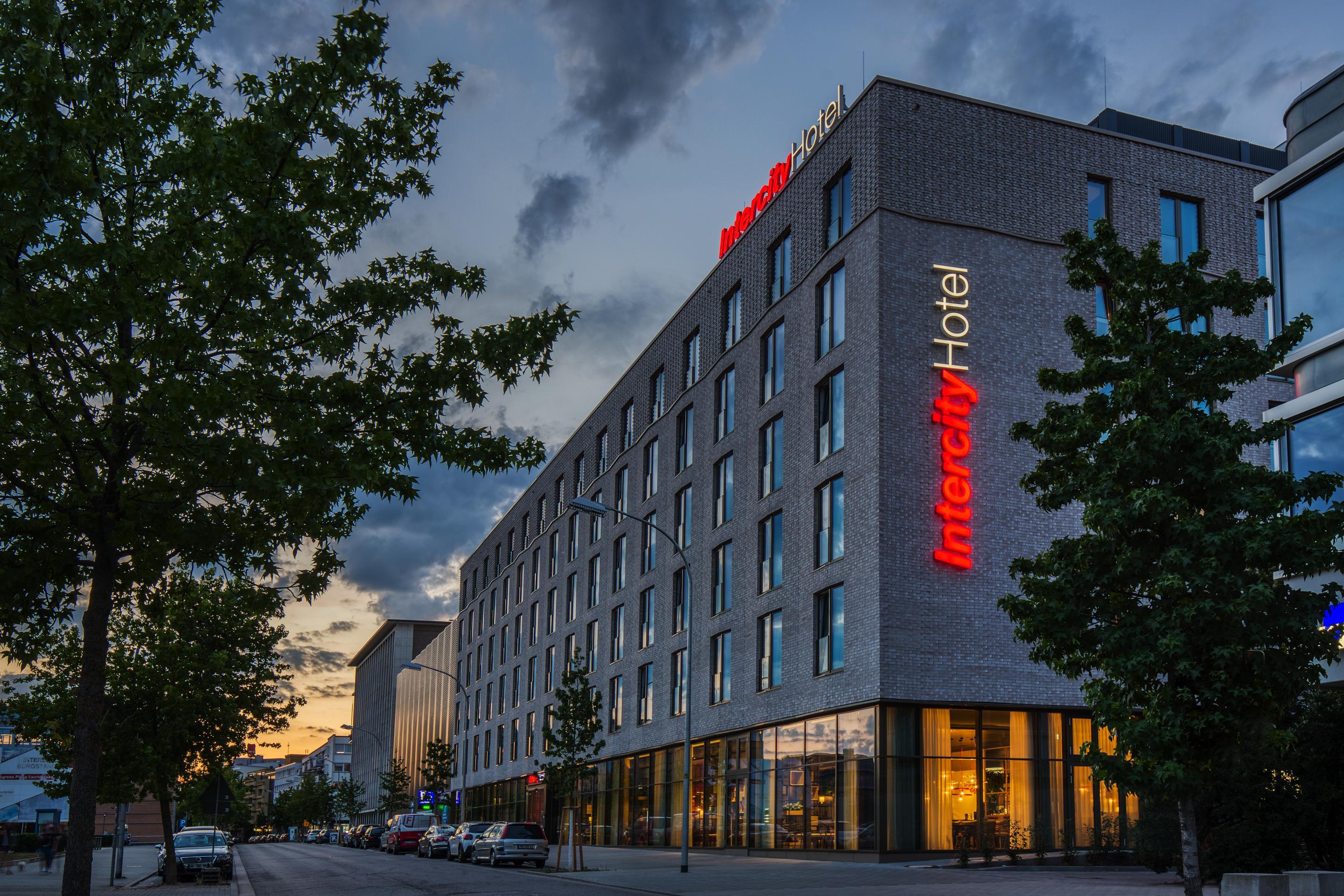 Intercityhotel Саарбрюкен Екстер'єр фото