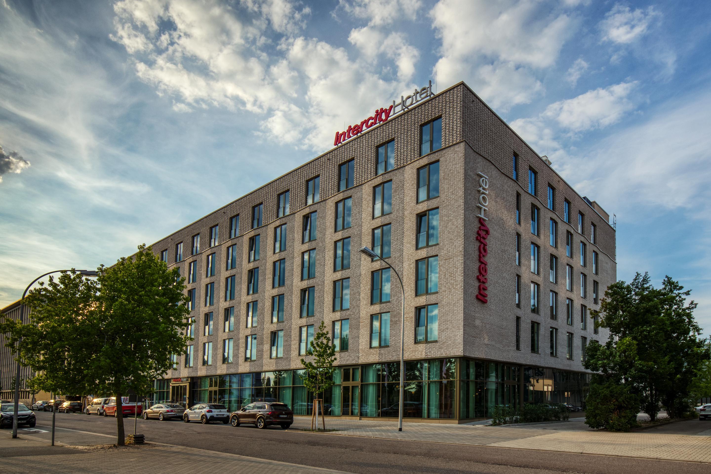 Intercityhotel Саарбрюкен Екстер'єр фото