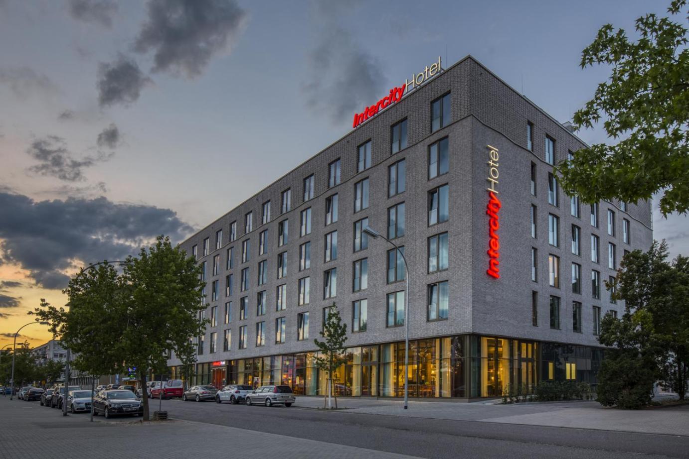 Intercityhotel Саарбрюкен Екстер'єр фото